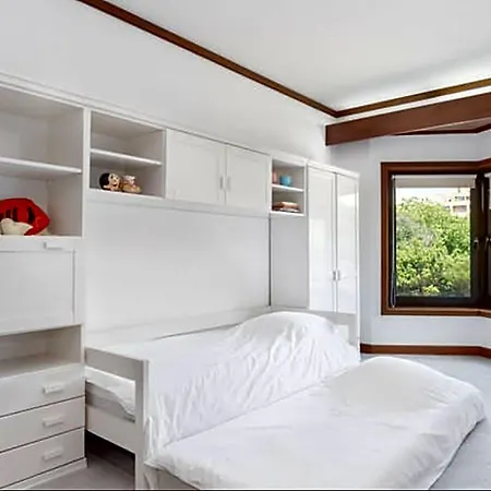 Large Flat Hotel 4*
