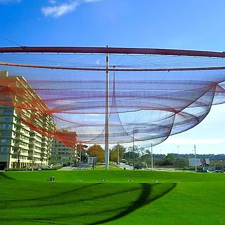 Large Flat 4* Porto