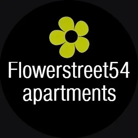 Large Flat 4*