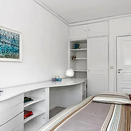 Large Flat Hotel Porto
